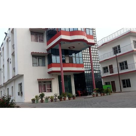 Hotel Sangam, Benares Buitenkant foto